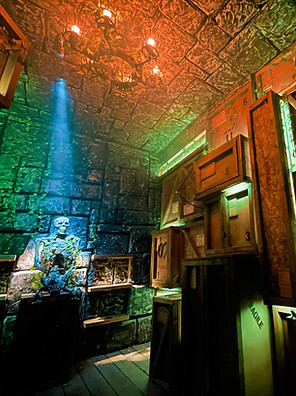 Koncept Creative. Freelance Creative director, Consultant and Project Manager. Specialist in writing and designing immersive experiences, theatre, scare sttractions and immersive theatre. 