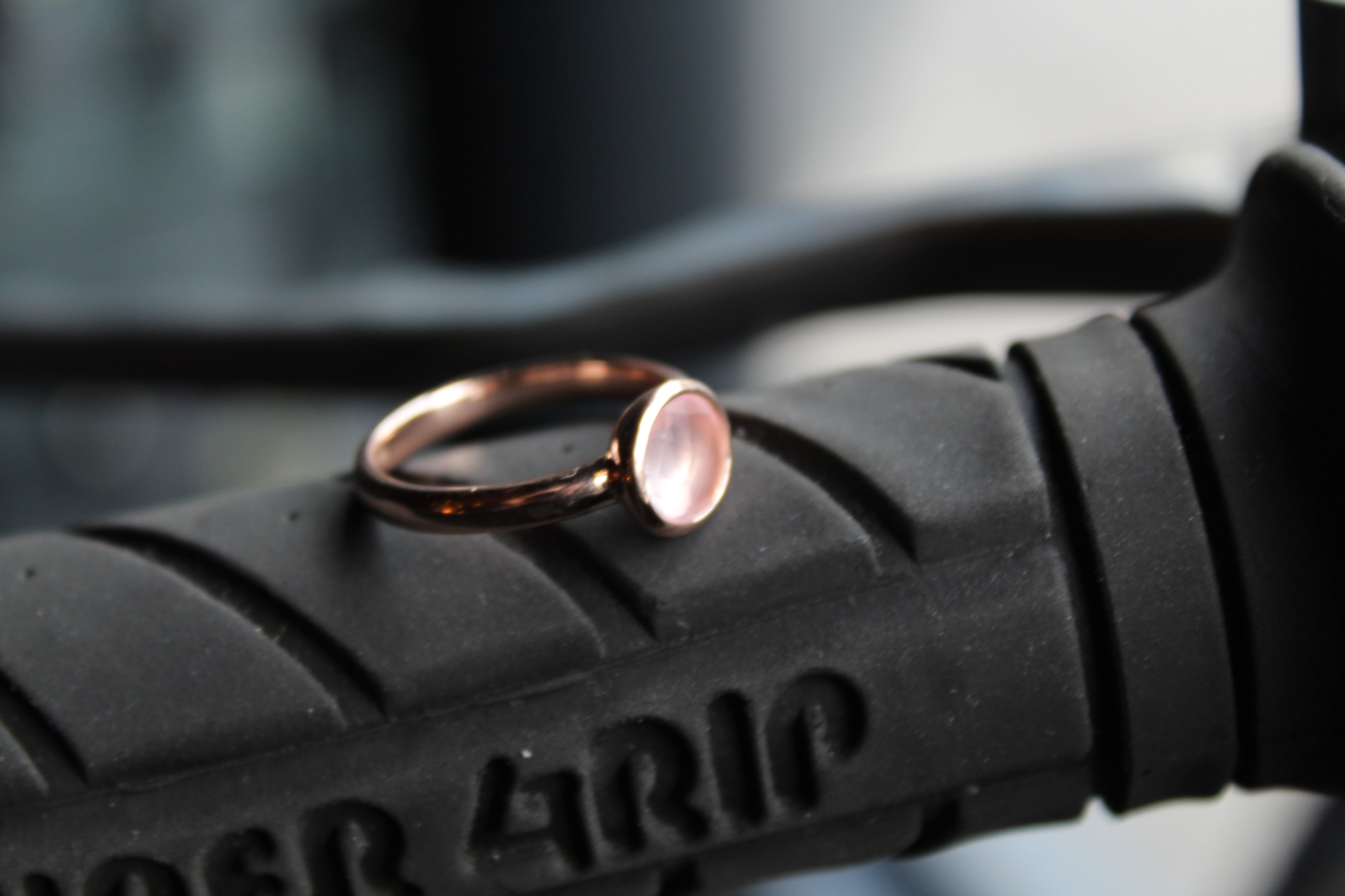 8mm Round Rose Quartz Rose Gold Plated Ring