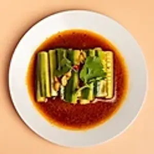 A4. Gurkenstangen sauer-scharf /Hot and sour cucumber /酸辣黄瓜