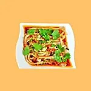 A13. Schweineohren mit Chili-Öl Soße Shredded pork Ear with Chilli Oil Dressing. 红油猪耳