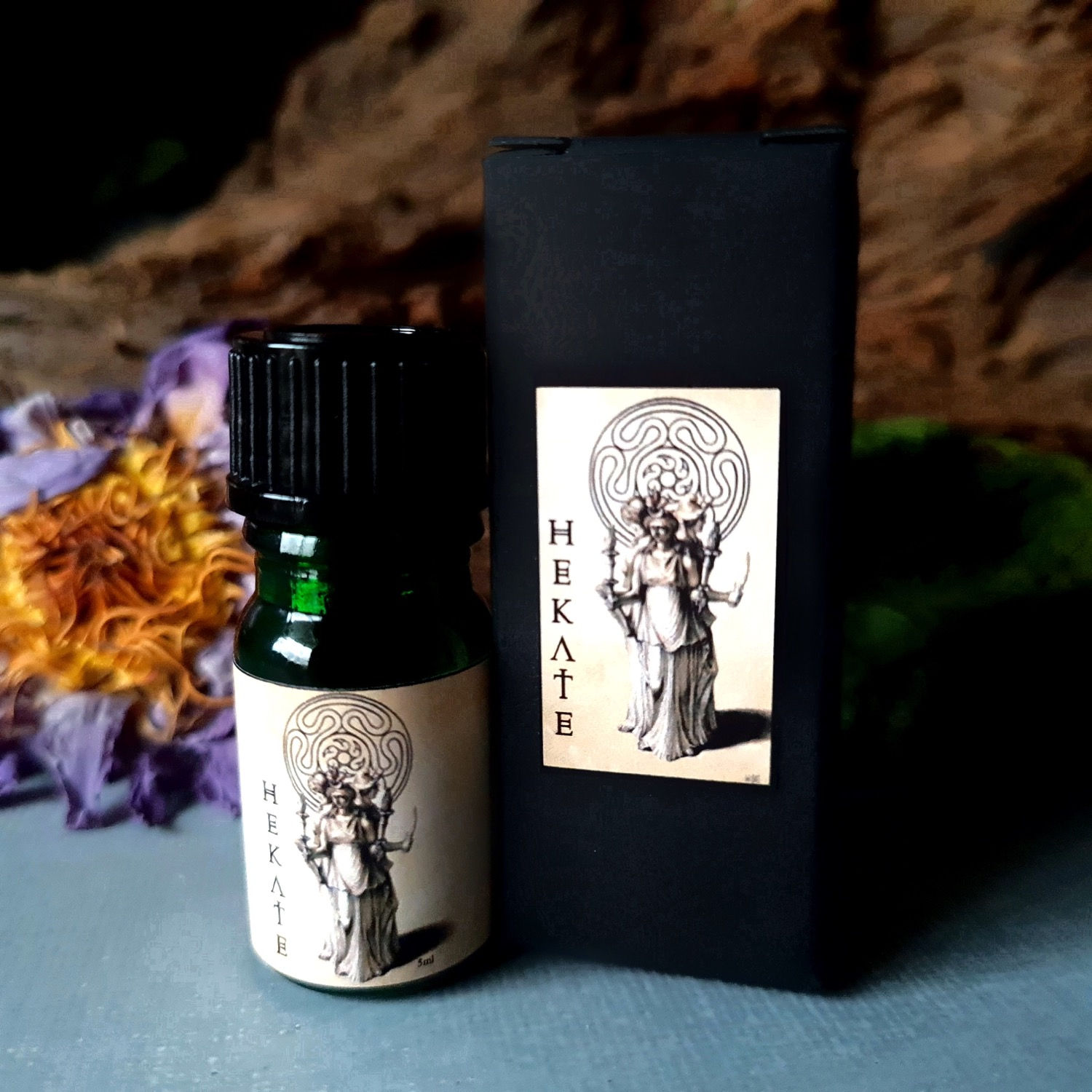Scents Of Mandragora - Hekate