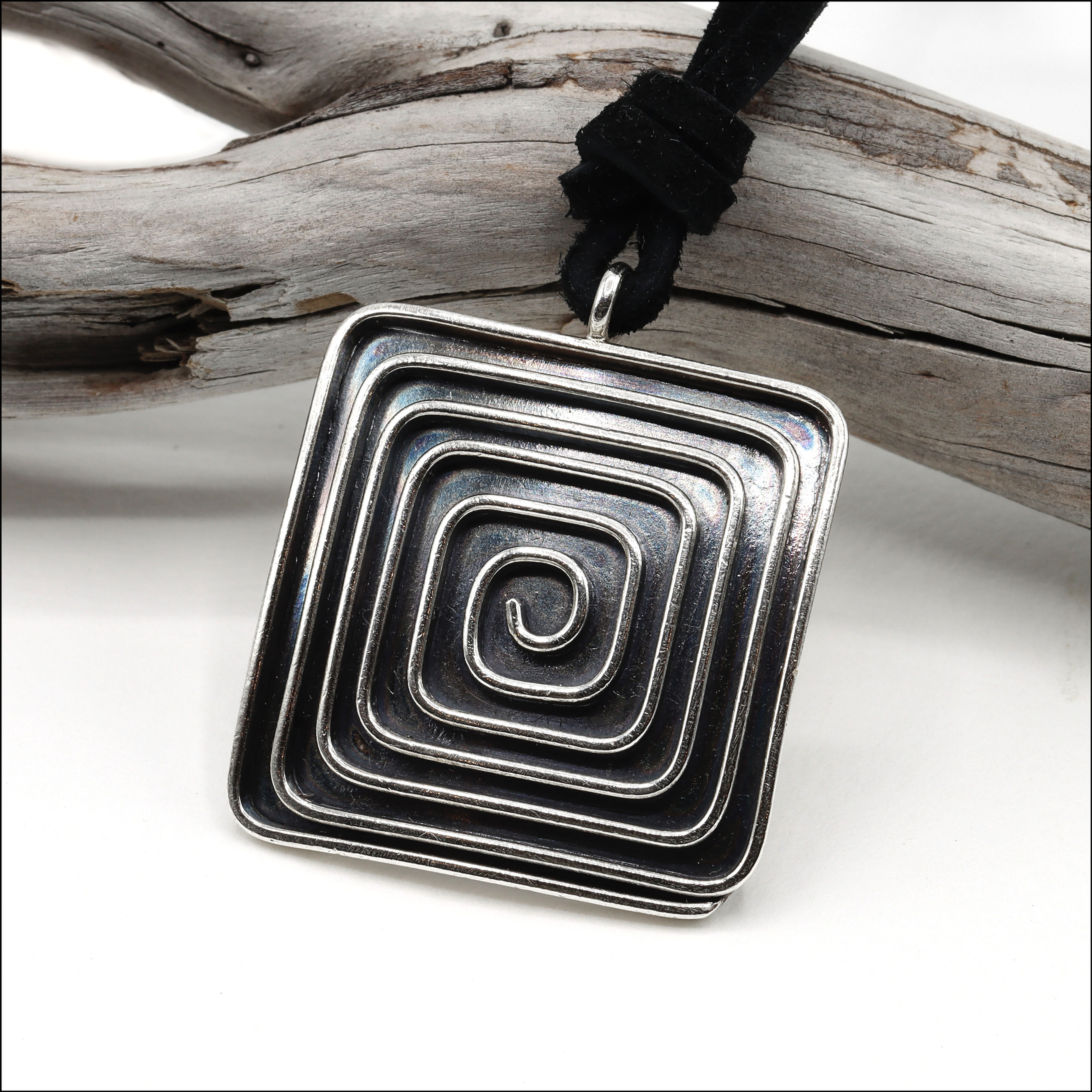 HP141 ~ Hill Tribe Silver Large Square Spiral Pendant ~ Package of 1
