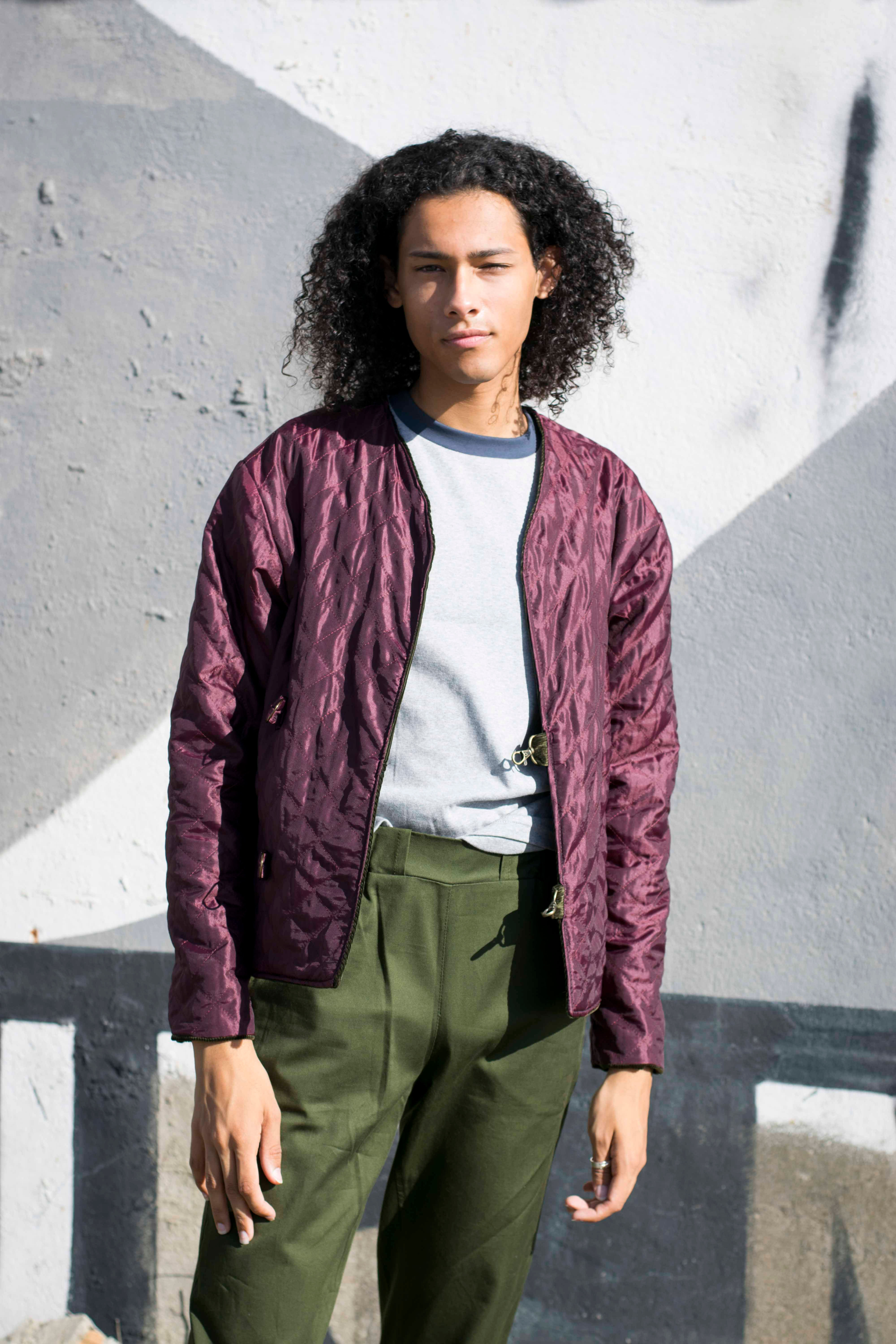 REVERSIBLE BOMBER JACKET unisex