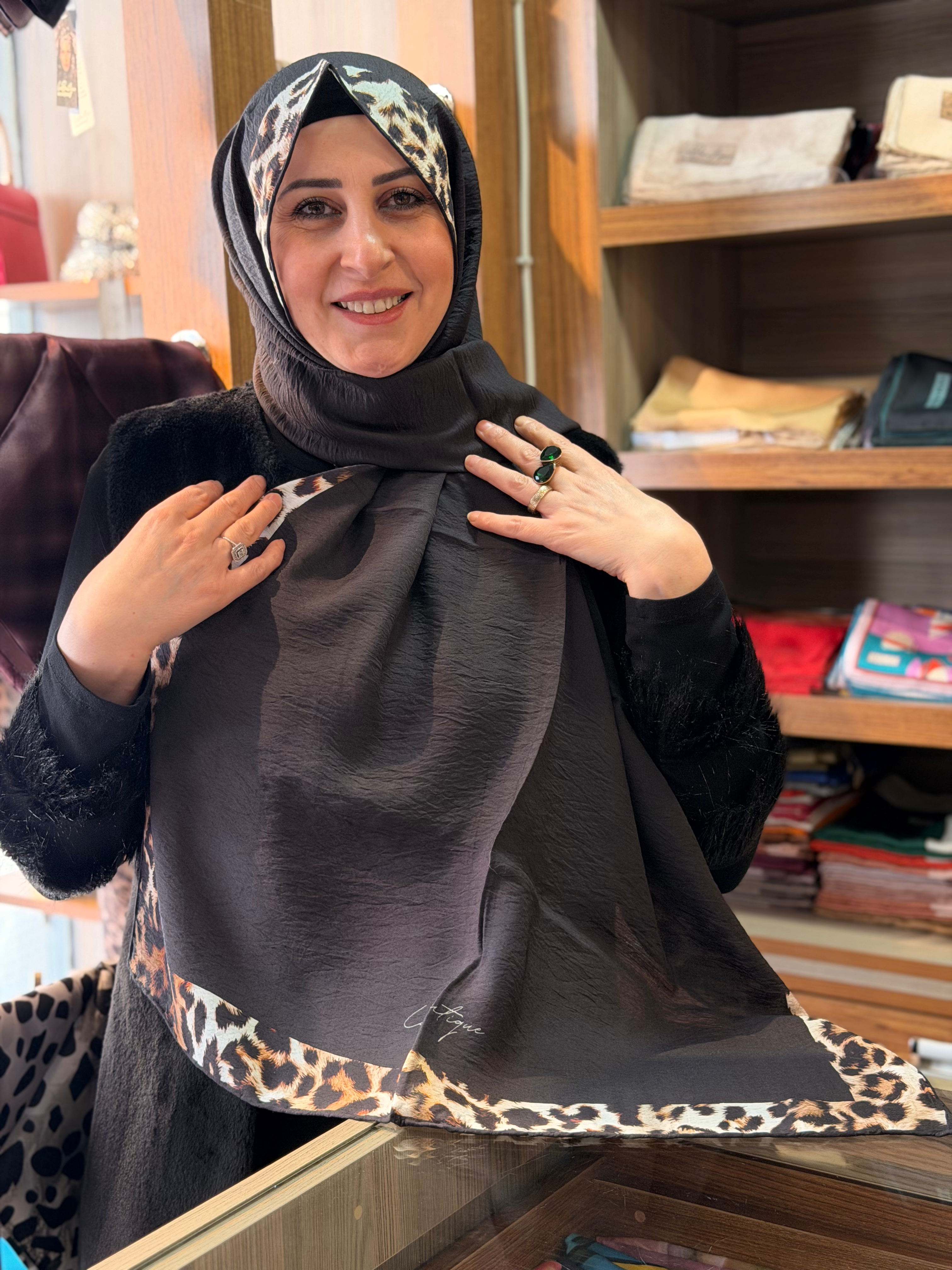 La boutique GÜZ ŞAL 70x190 cm