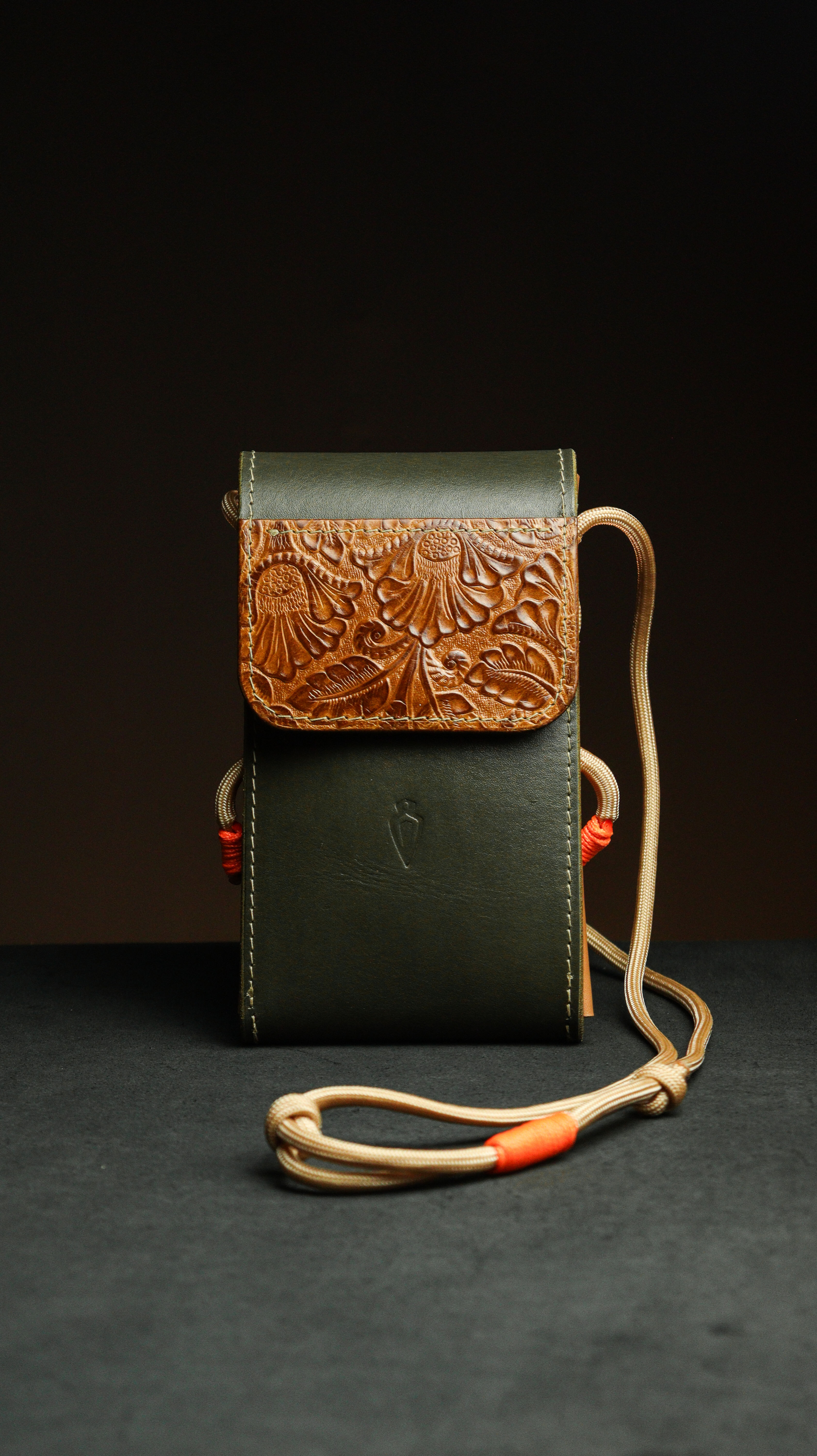Bolsa Piná - Floral Coyote
