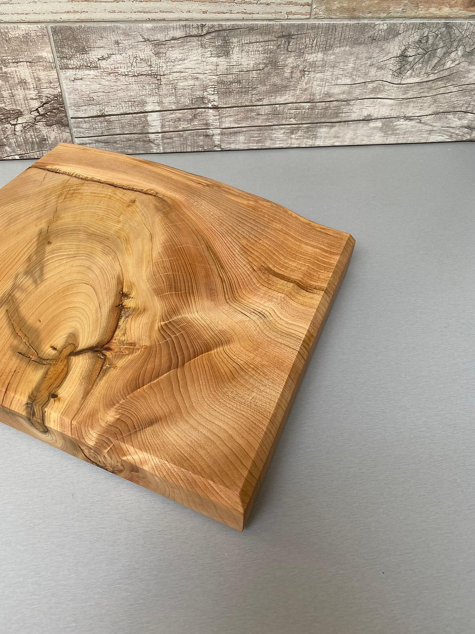 Thumbnail: Cedar chopping board