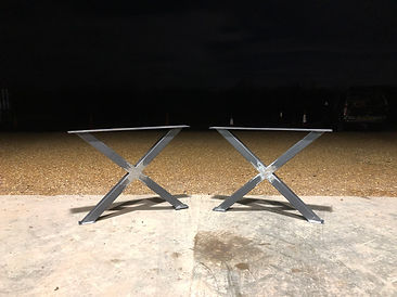 x patten metal legs for dining table