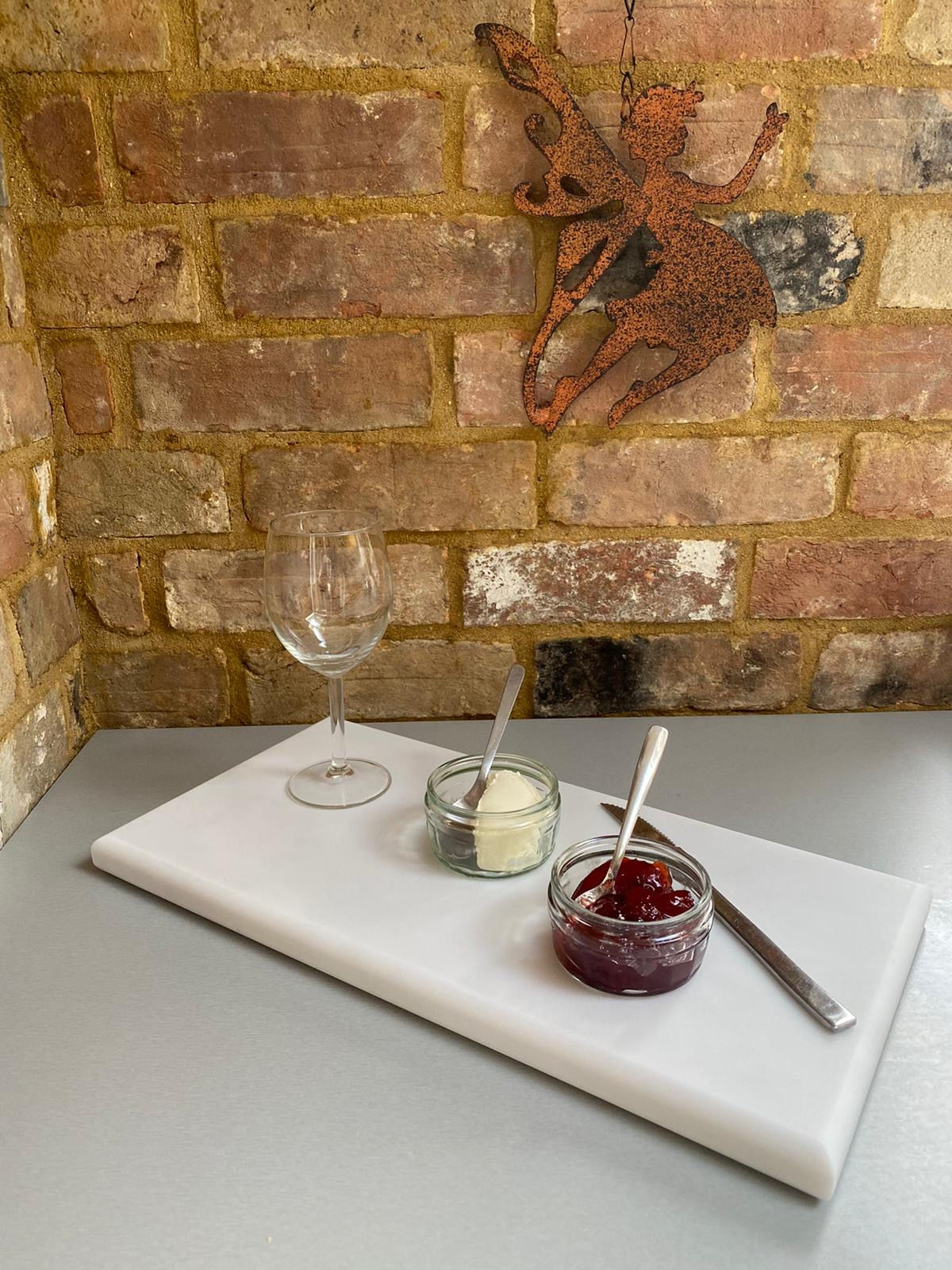 Acrylic serving/chopping board