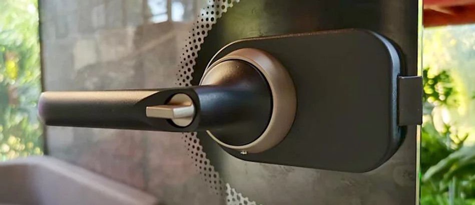 silent booth door handle