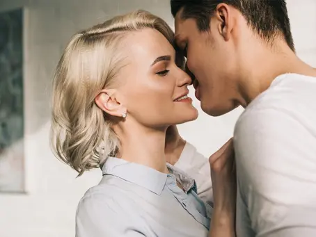 Can Kissing Lead to Cavities? What Every Couple Should Know from a Dentist