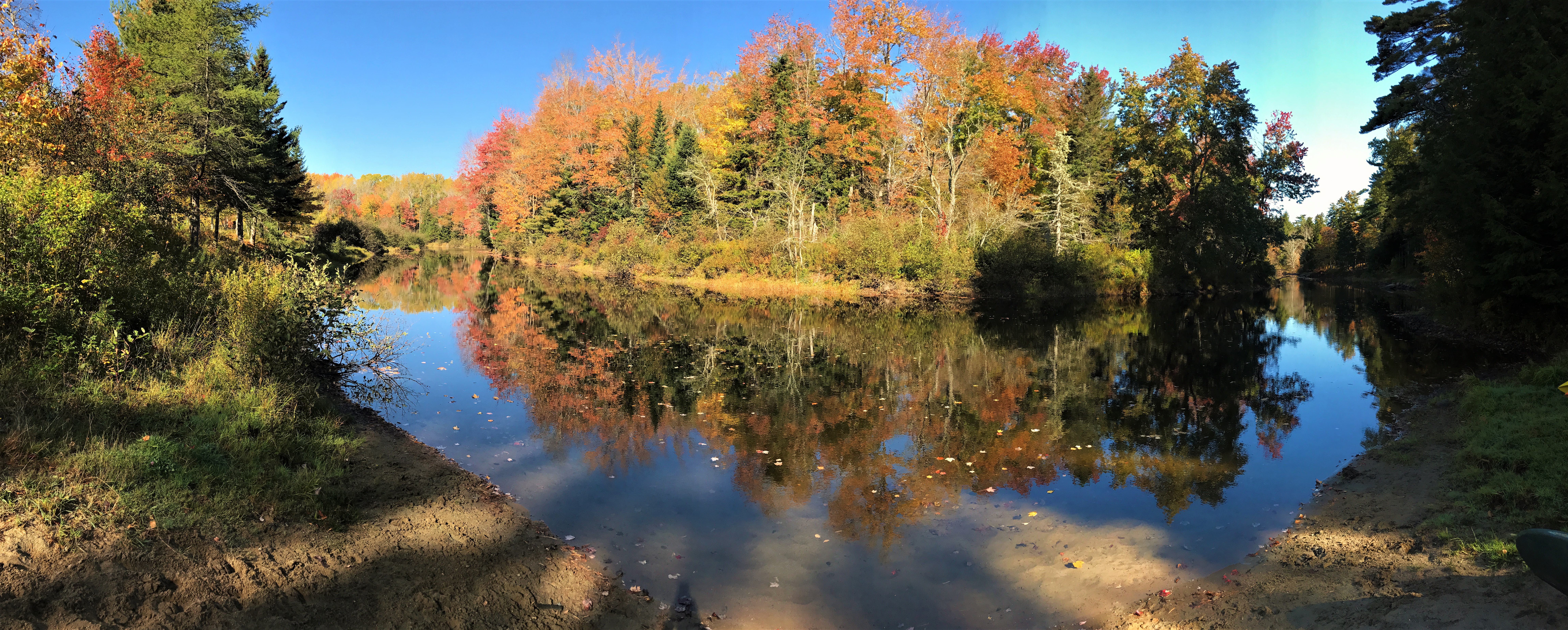 360 view of the river