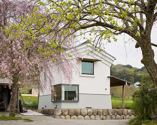 kura_gallery_002_edited.jpg