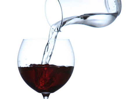 ውሃ ውይንስ የወይን ጠጅ?