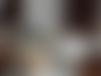 Поповнення колекції музею Соломії Крушельницької: порцелянові вироби ХІХ-ХХ ст., що подарувала музею Олена Берикул-Криворучко з Канади