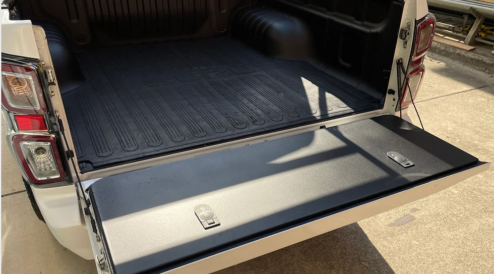 Miniaturbild: Navara D40 Heckklappen Lagerfläche Tailgate Storage