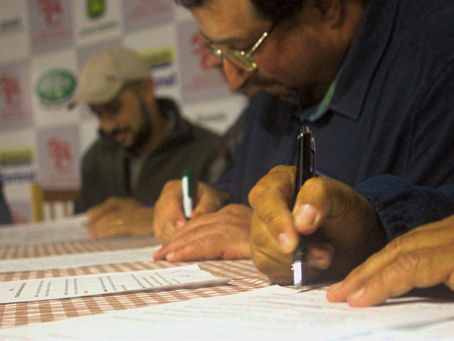 COM ASSINATURAS E APLAUSOS, NASCE A COOPACC: COOPERATIVA DE CEREAIS DE CAMAQUÃ