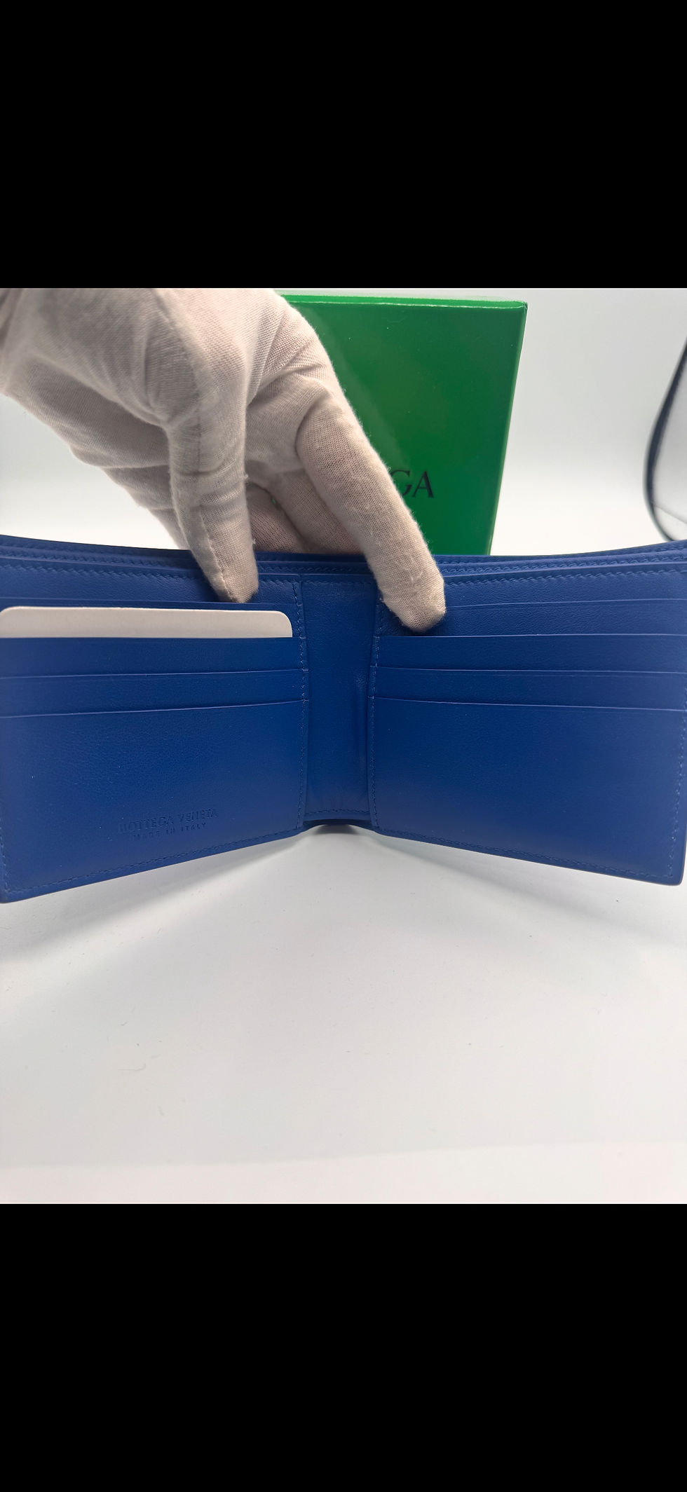 Thumbnail: Bottega Veneta Blue Wallet