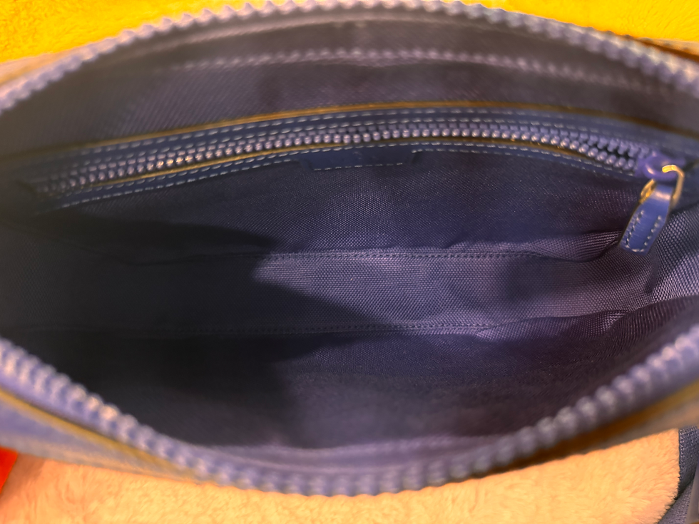 Thumbnail: Gucci Interlocking G Print Blue Leather Crossbody 