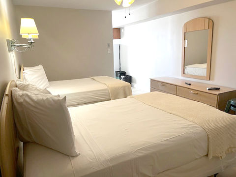 handicapped accessible room | wildwood accessible rooms | hotel ada compliant wildwood | ada hotel wildwood crest | ada hotel room wildwood