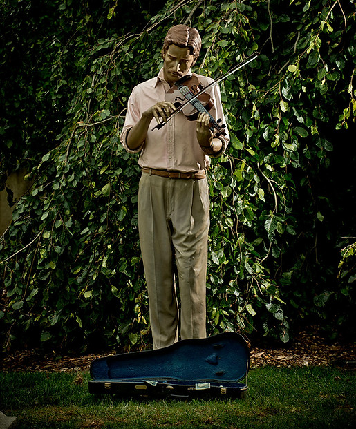 KEK2419-Sidewalk-Concert.jpg