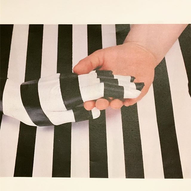 LIVE ILLUSION