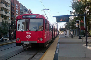 Blue_Line_in_Downtown.JPG