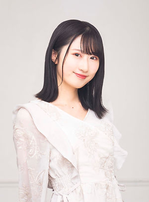 涼本あきほ.jpg