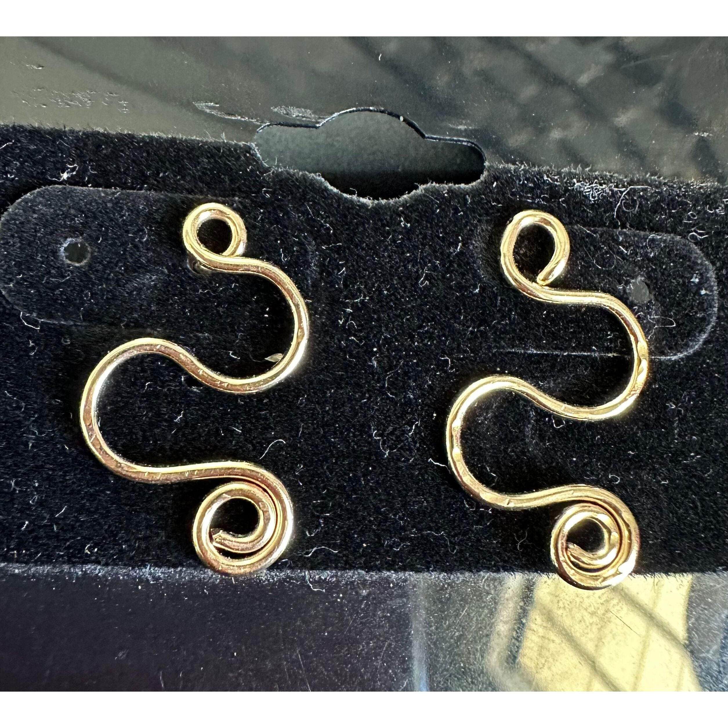 Abstruct Ananconda Snake Stud (2316)