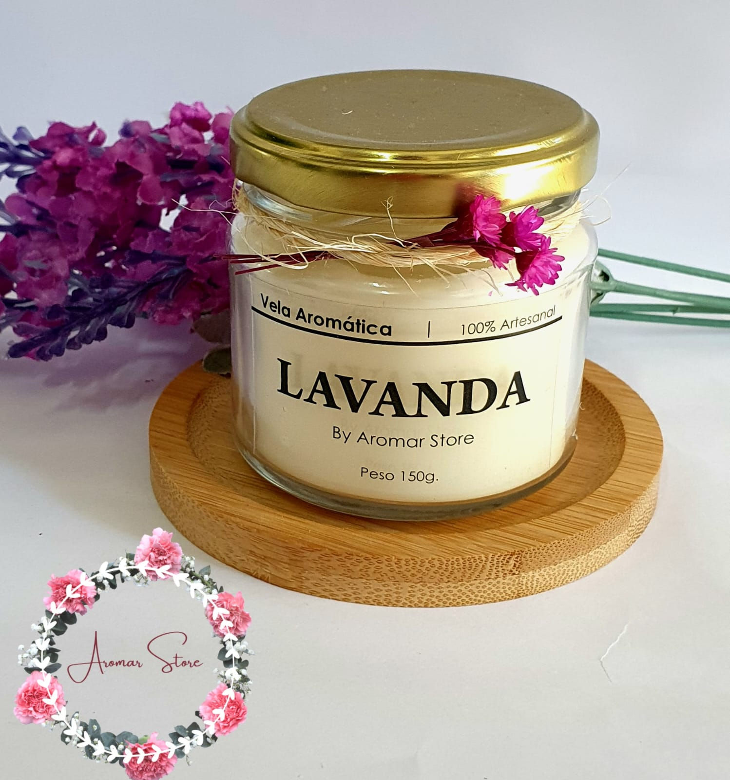 Vela de Lavanda Feita com Óleo Essencial e Cera de Coco Vegetal 150 Gramas