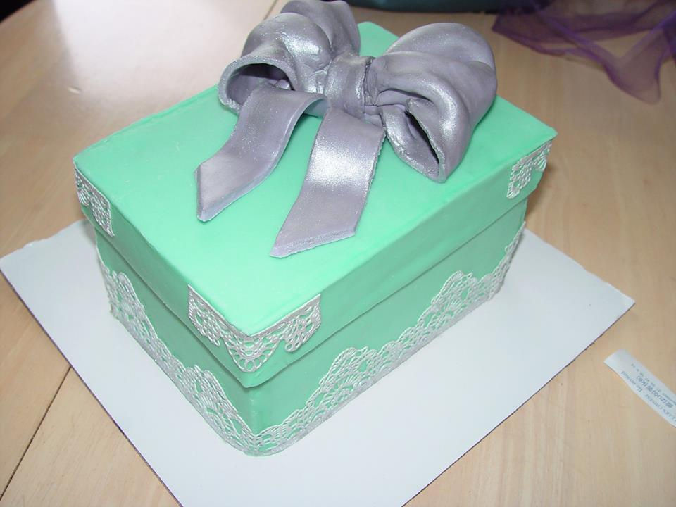 Gift Box Cake