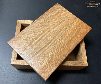 WOODENBOX3.jpg