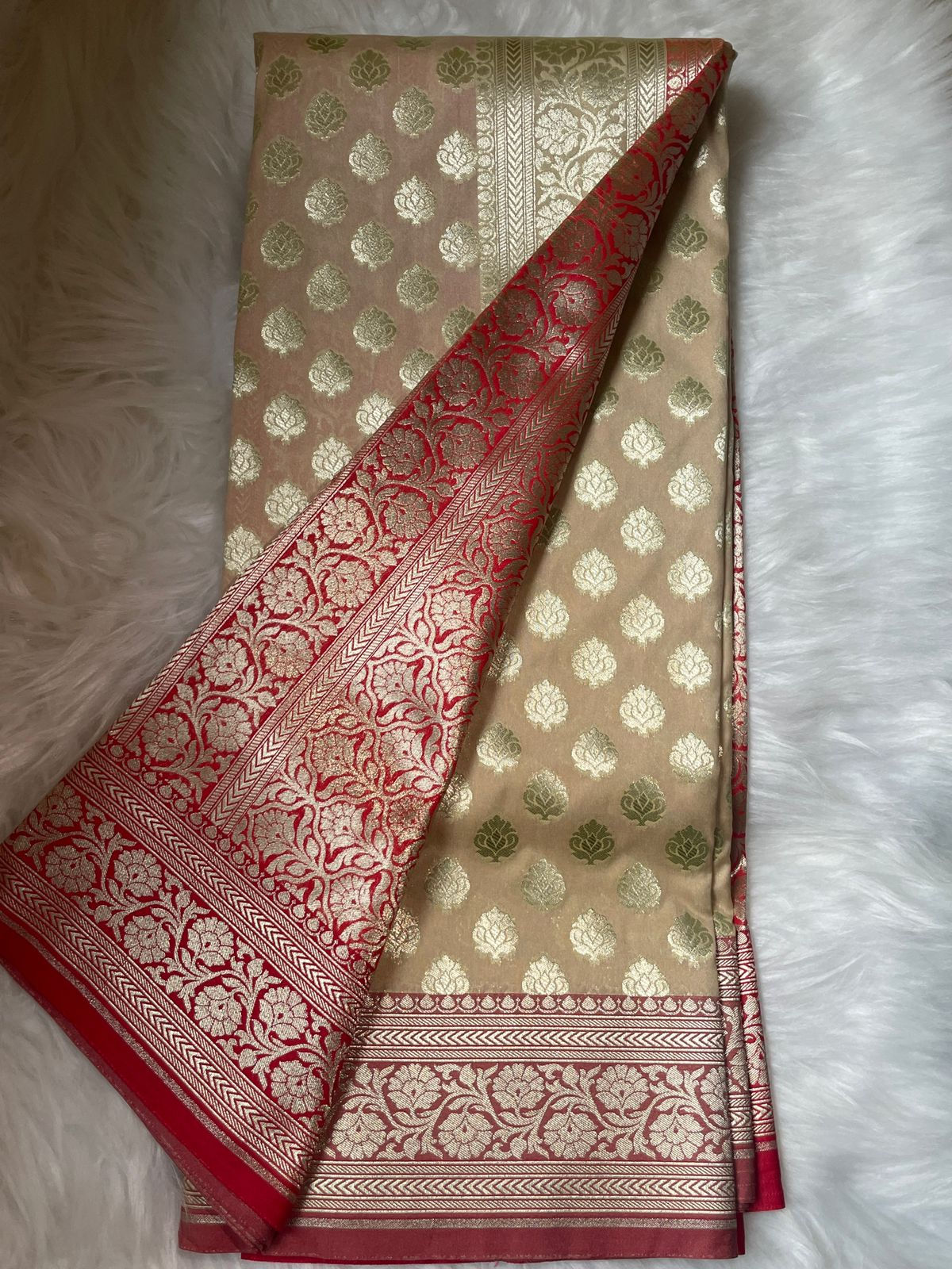 Cream banarasi silk Saree