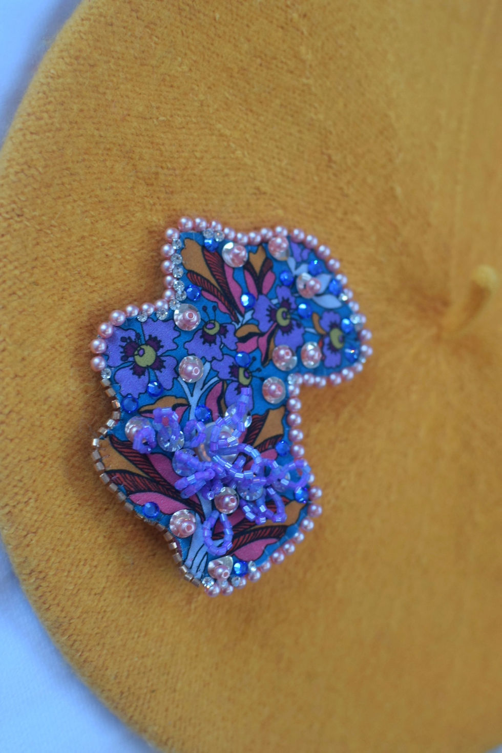Thumbnail: Liberty print surreal floral hairclip / brooch