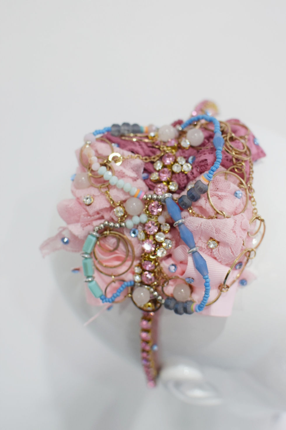 Thumbnail: Pink lace and jewels Swarovski crystal headband 