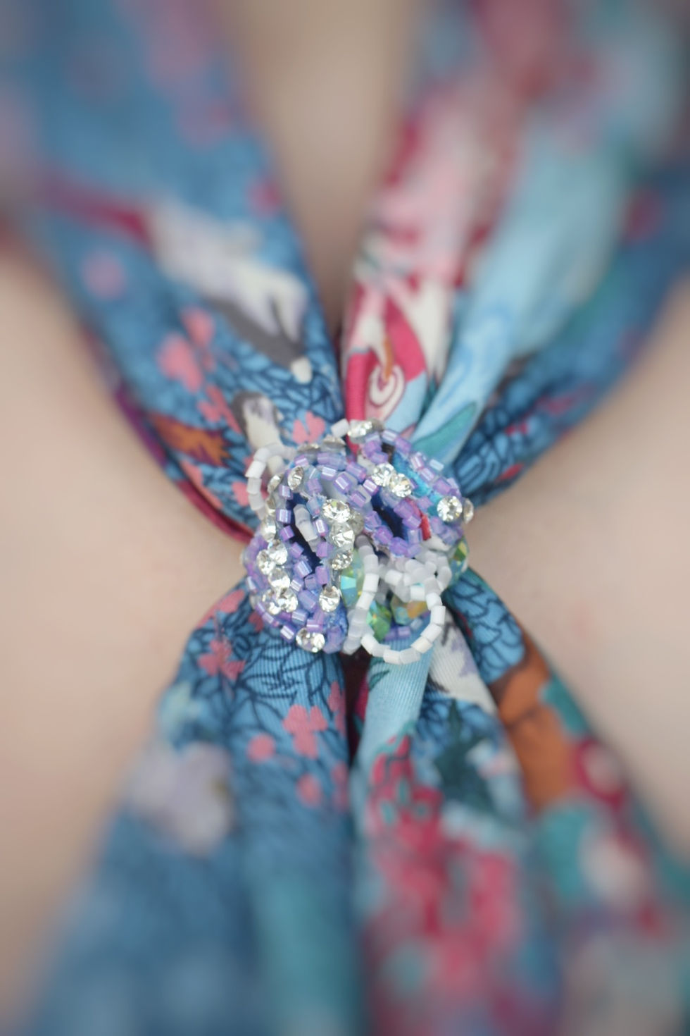 Purple beaded flower glam scarf ring