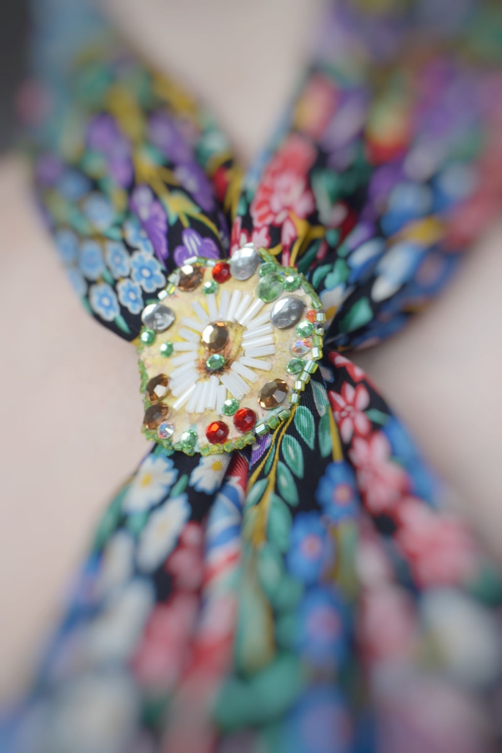 Thumbnail: Yellow flower glam scarf ring