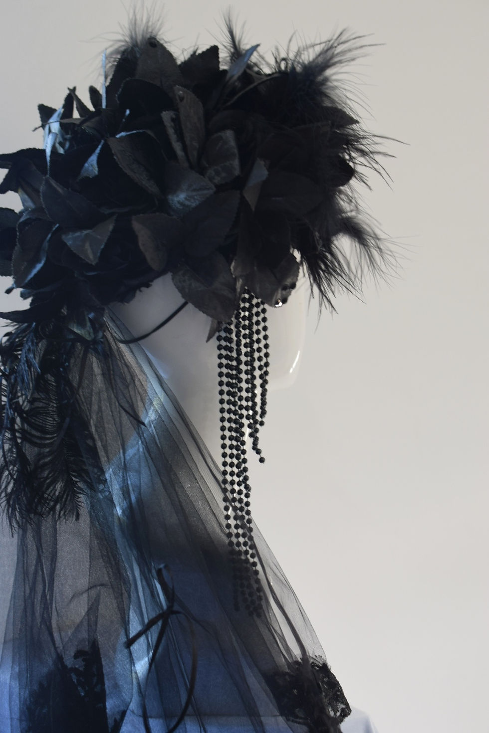 Thumbnail: Gothic bride halloween headpiece with black roses and veil 