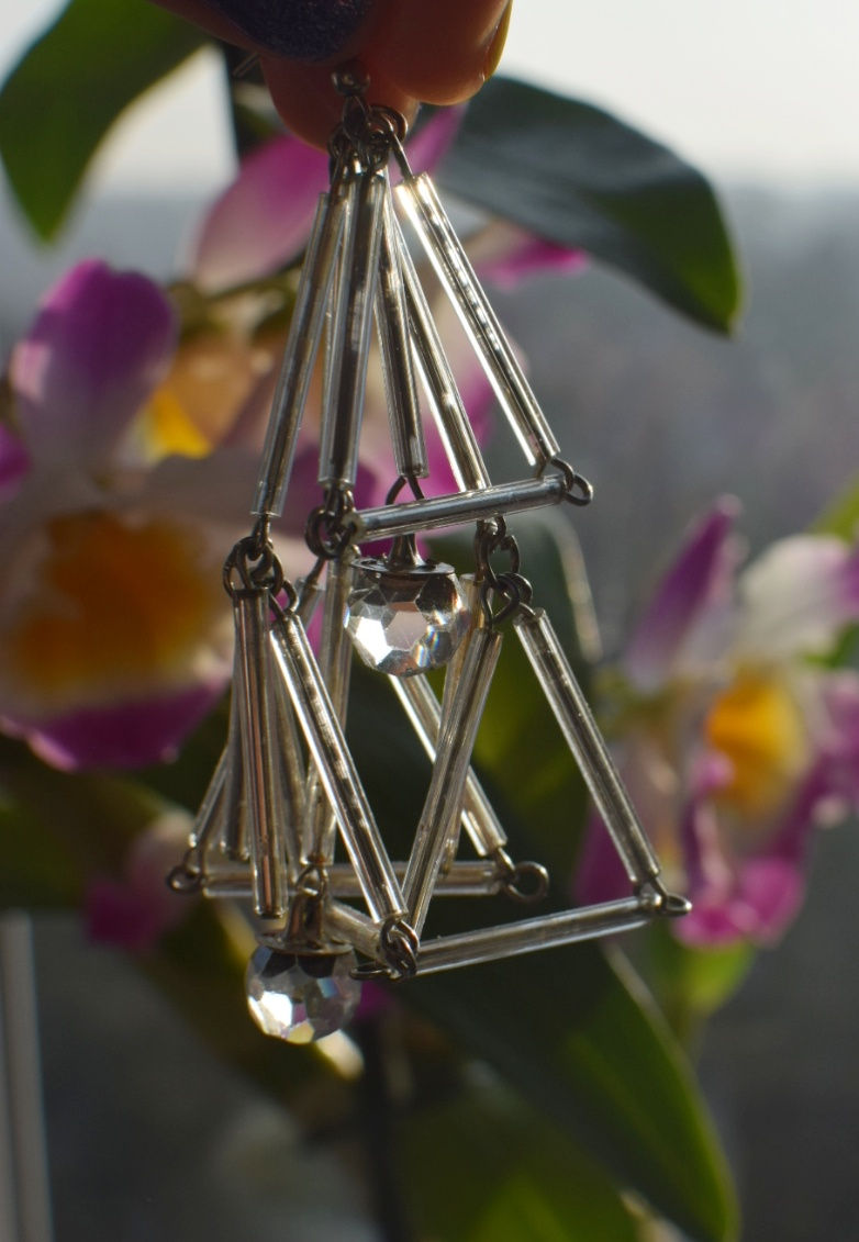 Thumbnail: Mid length raindrops earrings 