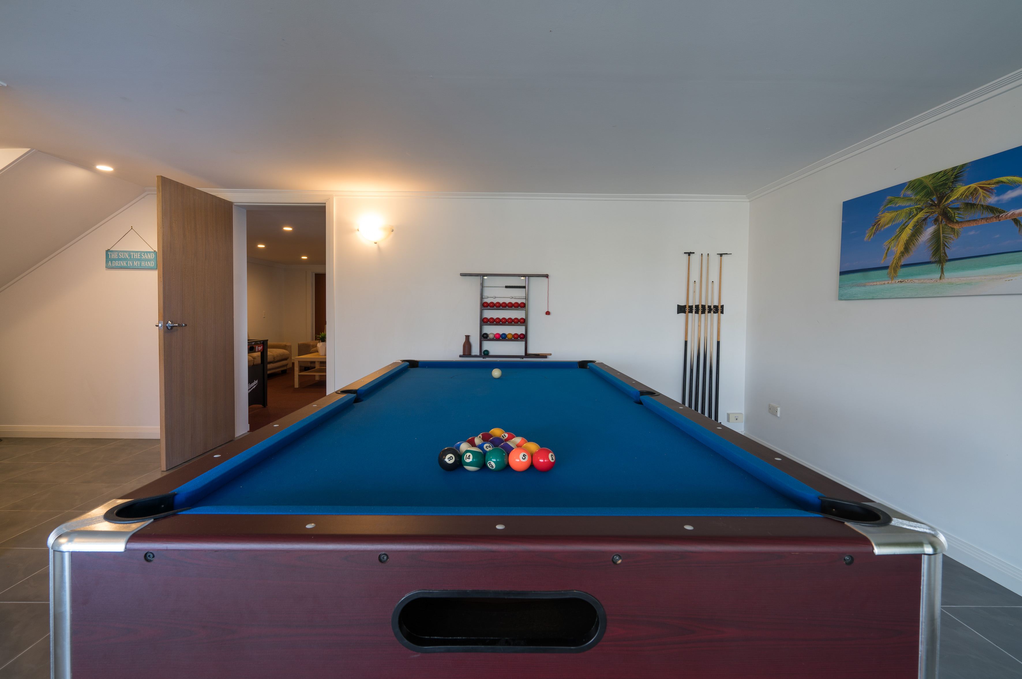 LOTUS WATERS IN BROADBEACH bbholidayhome