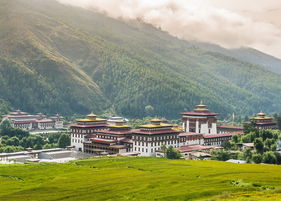 Tashichho Dzong2_edited.jpg