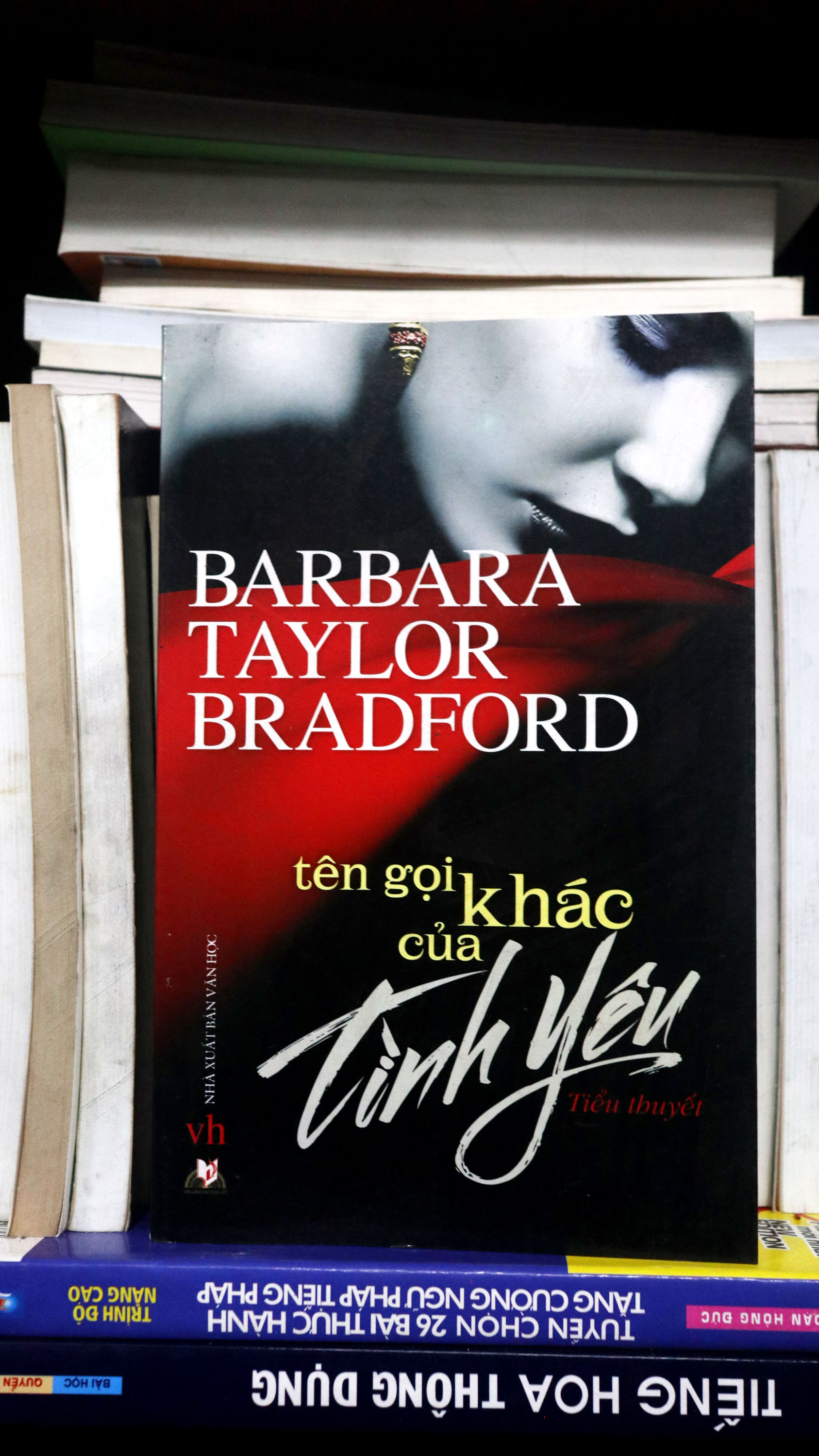 Tên gọi khác của tình yêu - Barbara Taylor Bradford