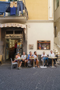 amalfi some tourists