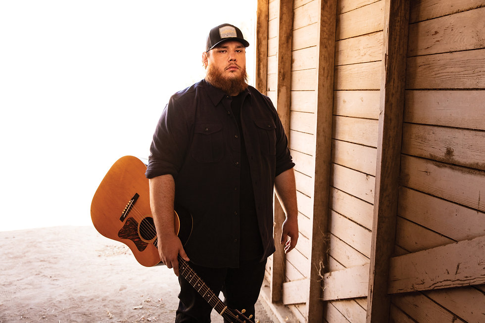 Luke-Combs.jpeg