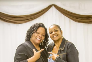 cassaundra and me finger