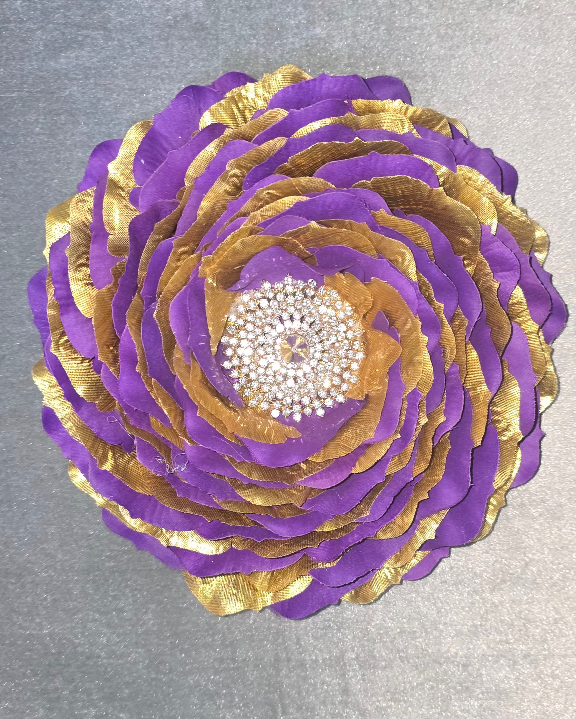 20251020-03 BLOOM PURPLE AND METALLIC GOLD