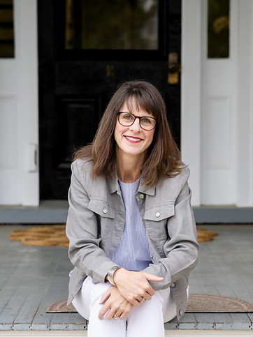 April Headshots_2026_Silk Wheat Photogrpahy-11_edited.jpg