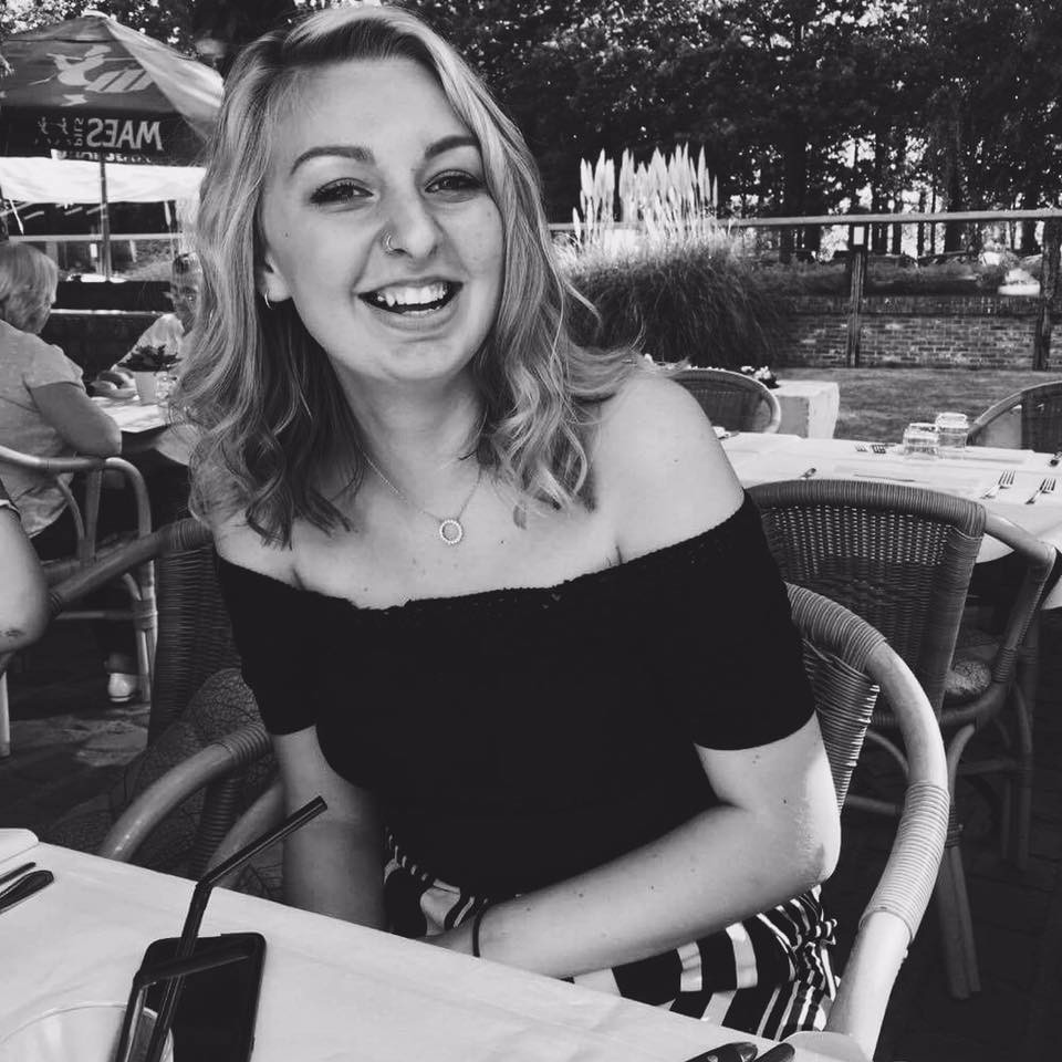Nikita Van Cauwenberge Officemanagement Arteveldehogeschool Gent stage