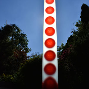 Glass object #LXV, Stele "Seven red spheres"