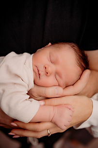 Newborn, sleeping baby, family photo, new baby