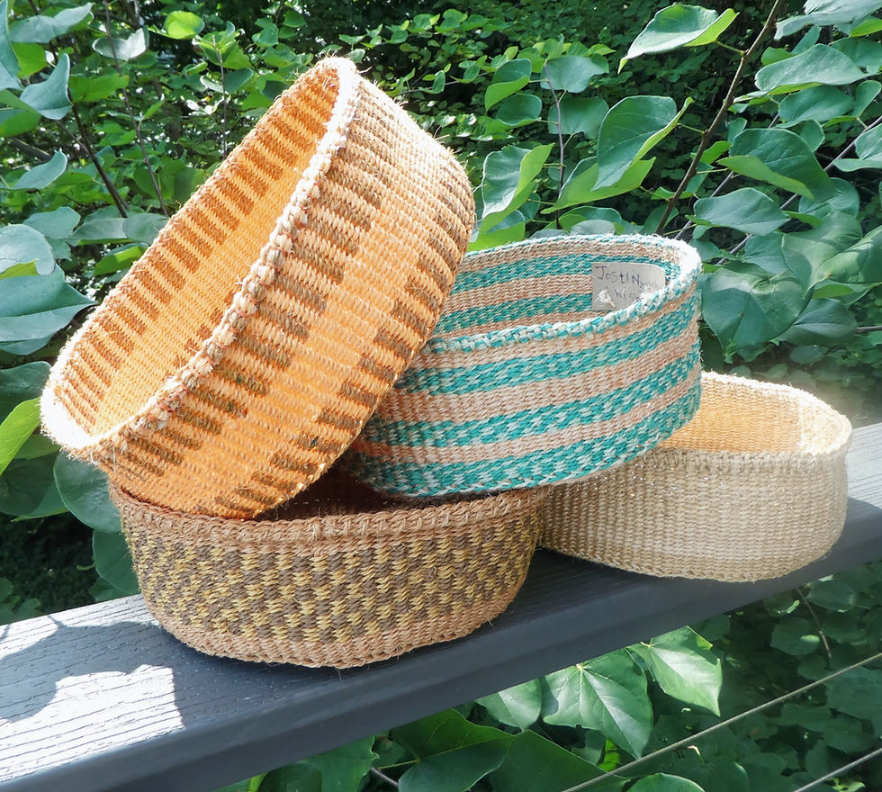 Short Medium Baskets. 3" high